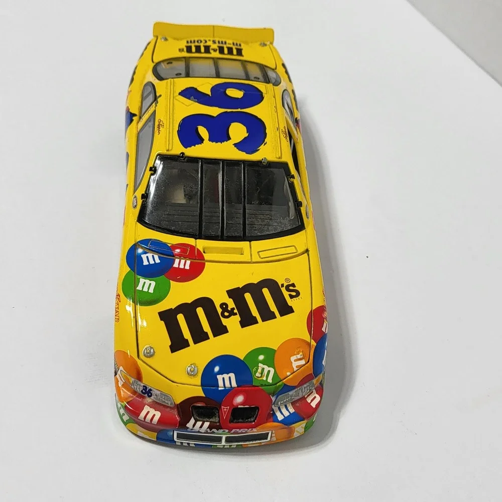 Action Ken Schrader 36 M&Ms 2000 Pontiac Grand Prix 1:24 Diecast NASCAR Car